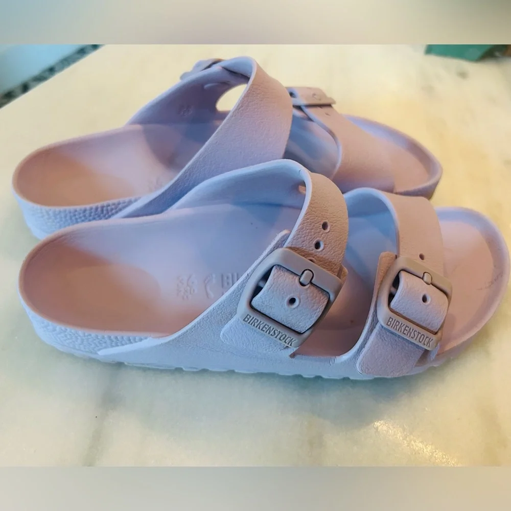Birkenstock purple sandals    Size 36    5.5 women - Picture 3 of 7